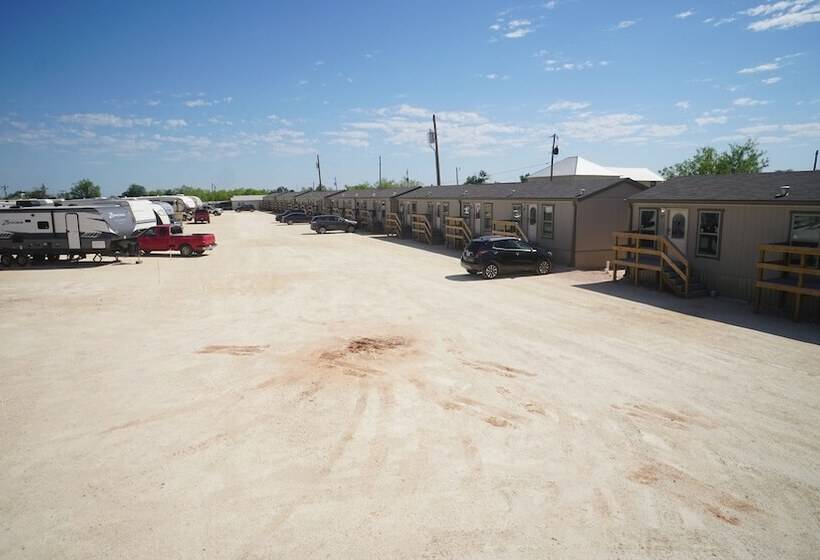Elite Cabins And Rv Park