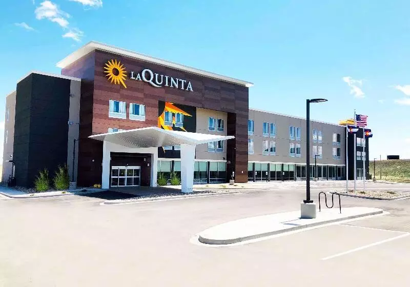 Hotelli La Quinta Inn & Suites Limon By Wyndham