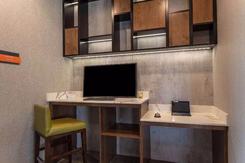 Hotelli La Quinta Inn & Suites Limon By Wyndham