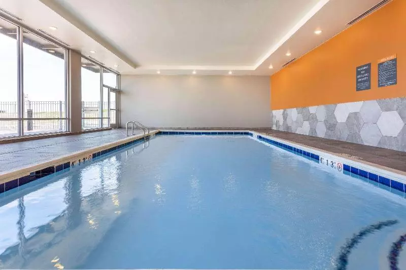 Hotelli La Quinta Inn & Suites Limon By Wyndham