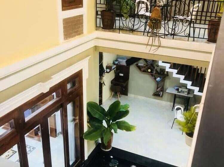 پانسیون Villa Lake Shore Hoi An