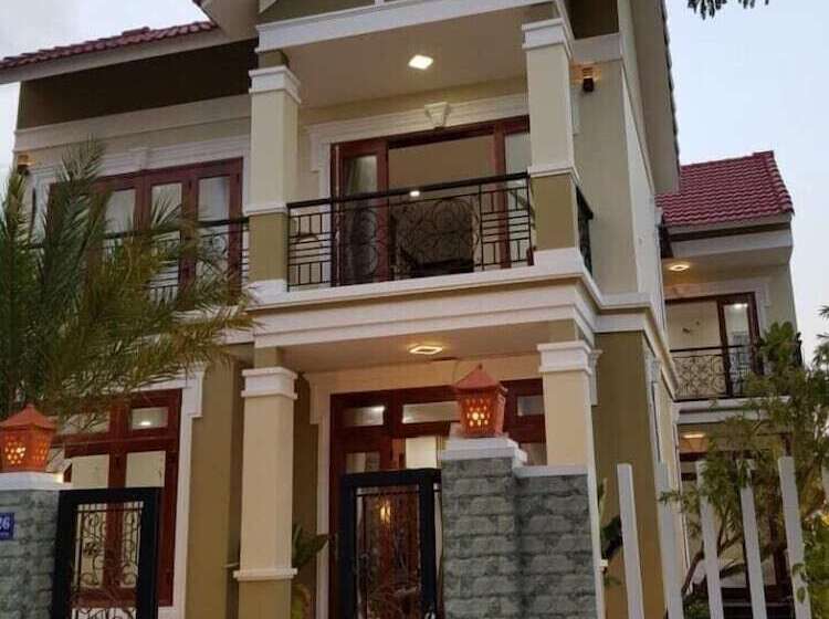 پانسیون Villa Lake Shore Hoi An