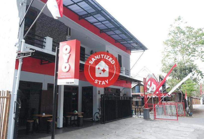 הוסטל Velodrome Family House Syariah