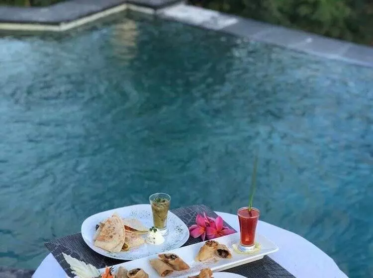 Aamiaismajoitus (B&B) The Lavana Tanjung Lima Laboan Bajo Villas