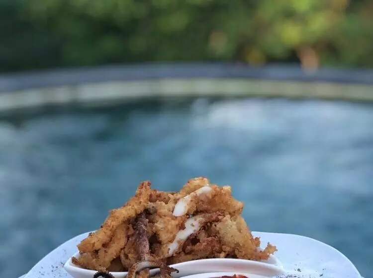 Aamiaismajoitus (B&B) The Lavana Tanjung Lima Laboan Bajo Villas