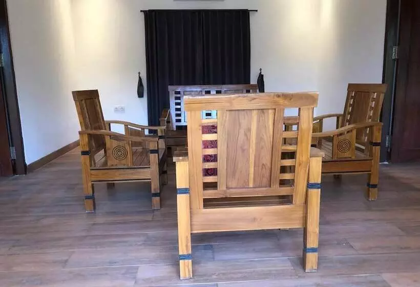 Aamiaismajoitus (B&B) The Lavana Tanjung Lima Laboan Bajo Villas