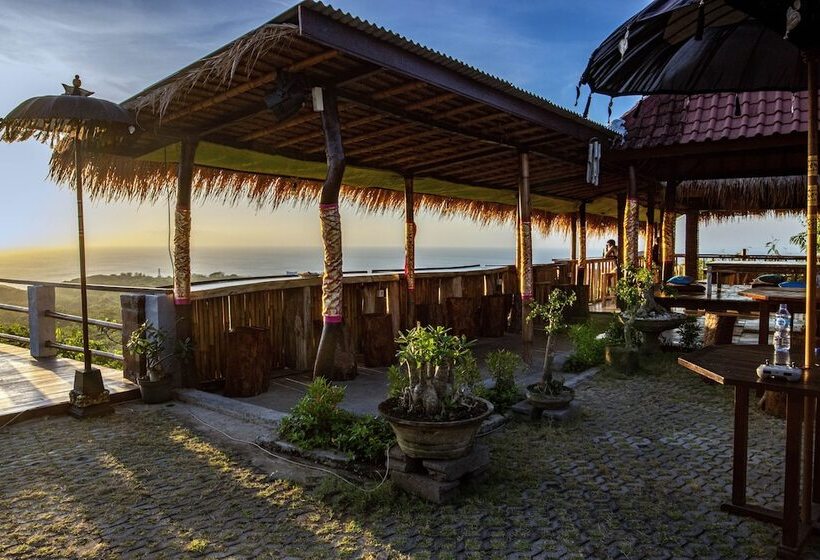 تختخواب و صبحانه The Pande Hill Homestay