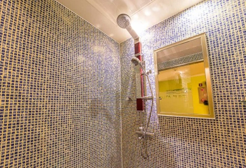 Belita N Goodtime Drivein Motel