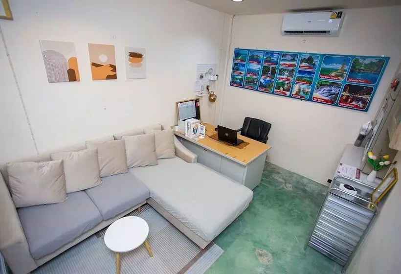 مسافرخانه M.p Resort Krabi