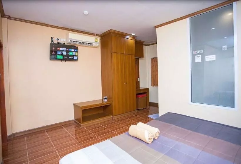 مسافرخانه M.p Resort Krabi