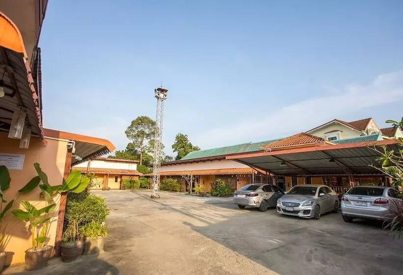 مسافرخانه M.p Resort Krabi