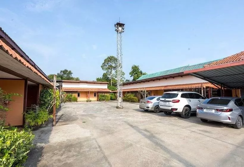 مسافرخانه M.p Resort Krabi
