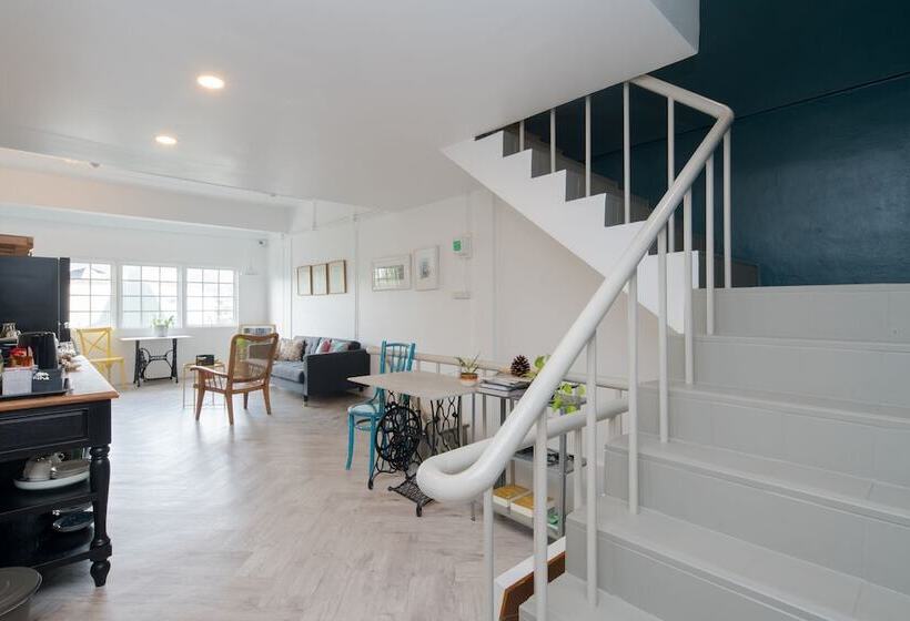 호텔 Blu Monkey Boutique Phuket Town