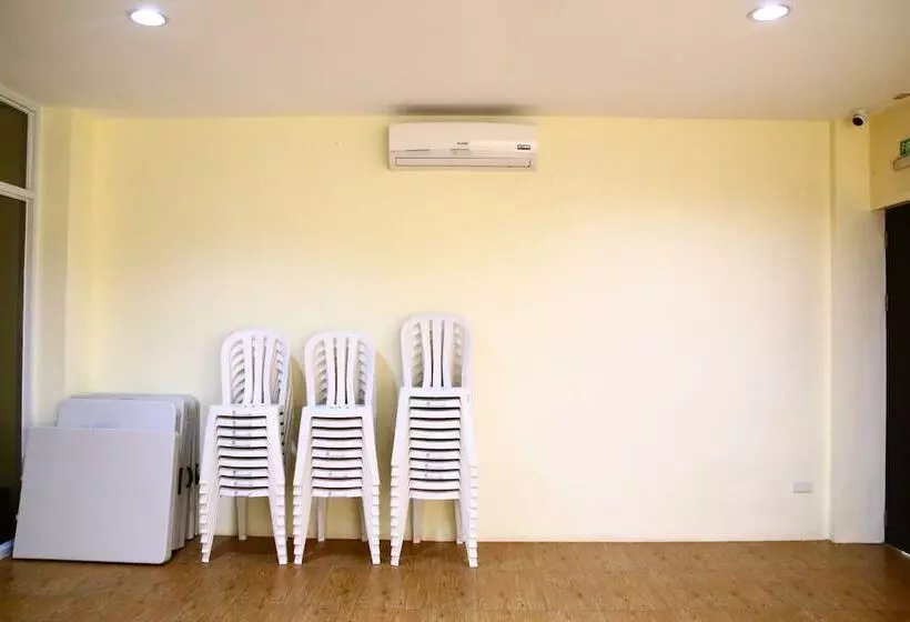 Hotelli Brownwood Resort &