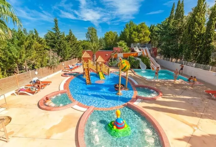 ホテル Camping La Croix Du Sud