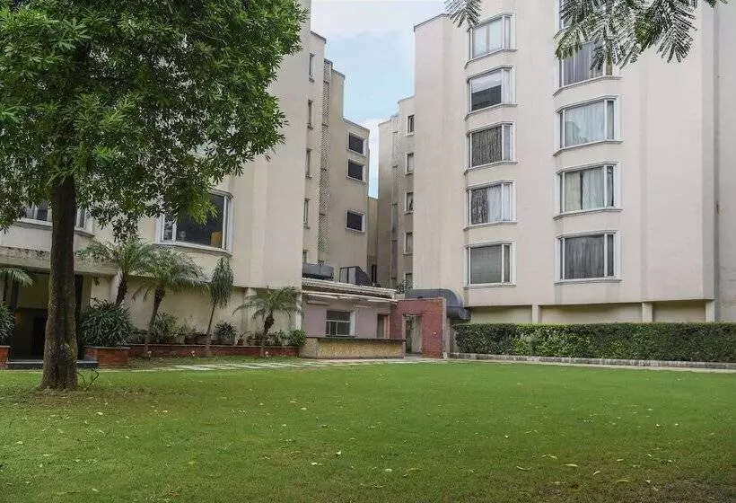 ホテル Sarovar Portico Surajkund