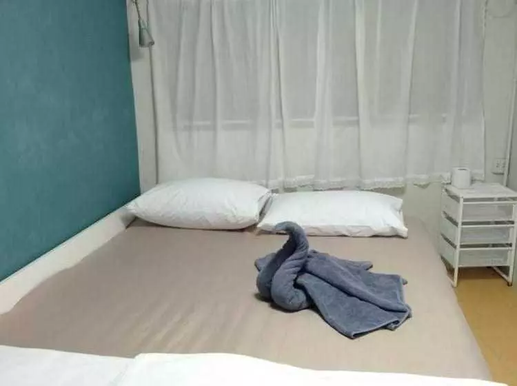Nine Cafe  Hostel Travel