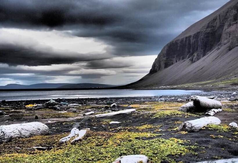 پانسیون Granastaðir Guesthouse