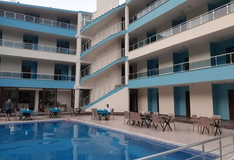 Ada Arasi Otel