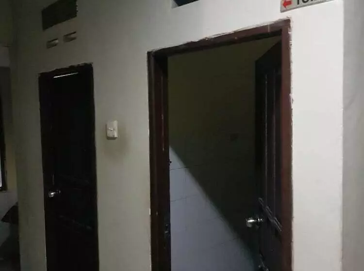 ユースホステル Mahkota Intan Syariah Balikpapan Redpartner