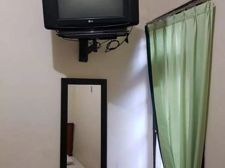 ユースホステル Mahkota Intan Syariah Balikpapan Redpartner