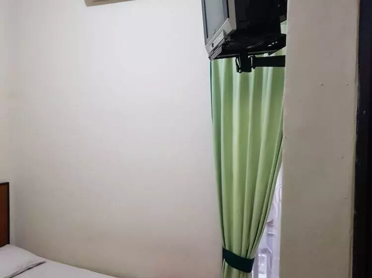 ユースホステル Mahkota Intan Syariah Balikpapan Redpartner