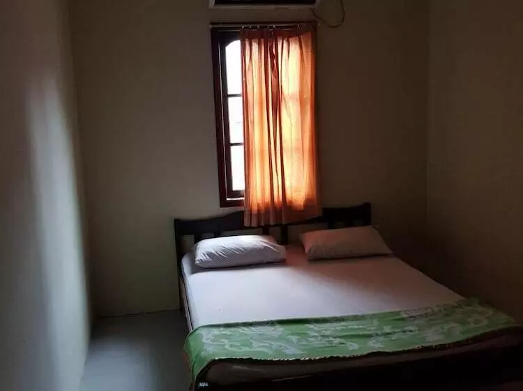 ユースホステル Mahkota Intan Syariah Balikpapan Redpartner