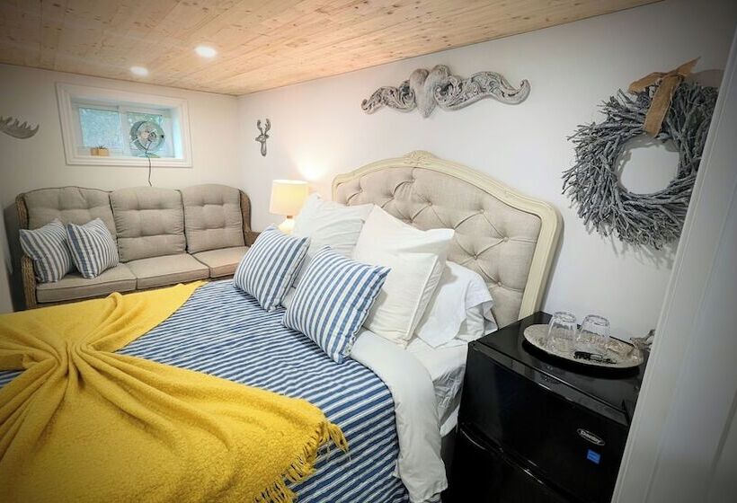 Bayfield Boutique B&b