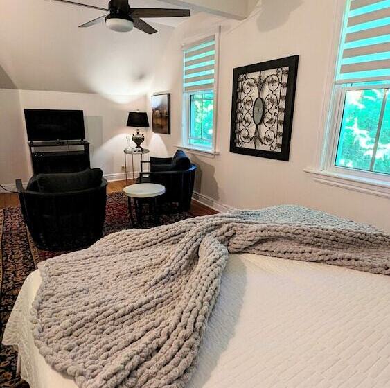 Bayfield Boutique B&b