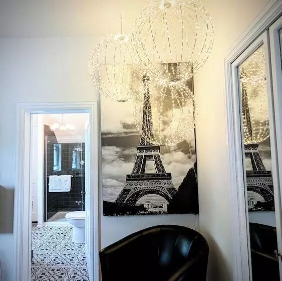 Bayfield Boutique B&b