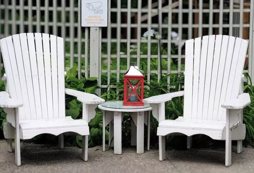 Bayfield Boutique B&b