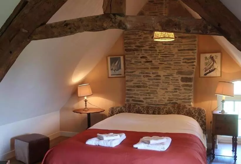 Aamiaismajoitus (B&B) La Vieille Foulonnière : Chambres D Hôtes & Permaculture