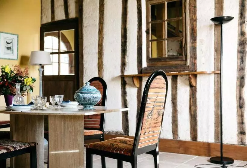 Aamiaismajoitus (B&B) La Vieille Foulonnière : Chambres D Hôtes & Permaculture