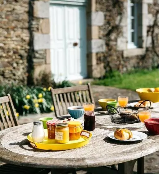 Aamiaismajoitus (B&B) La Vieille Foulonnière : Chambres D Hôtes & Permaculture