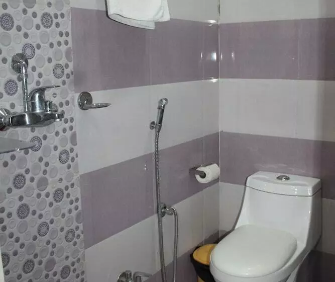 ホテル Adb Rooms Park Inn Varanasi
