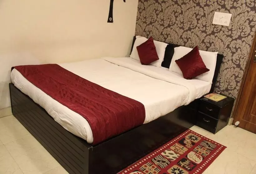 ホテル Adb Rooms Park Inn Varanasi