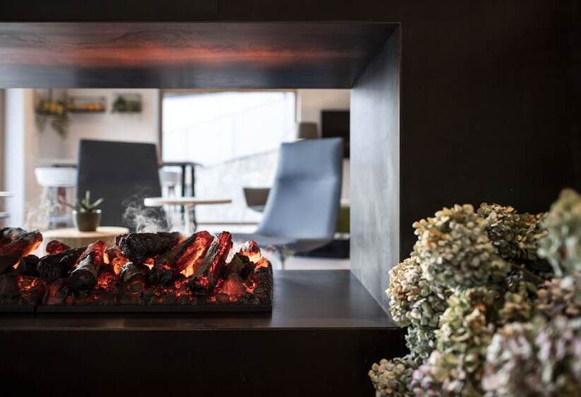 هتل Be Place Adult Friendly