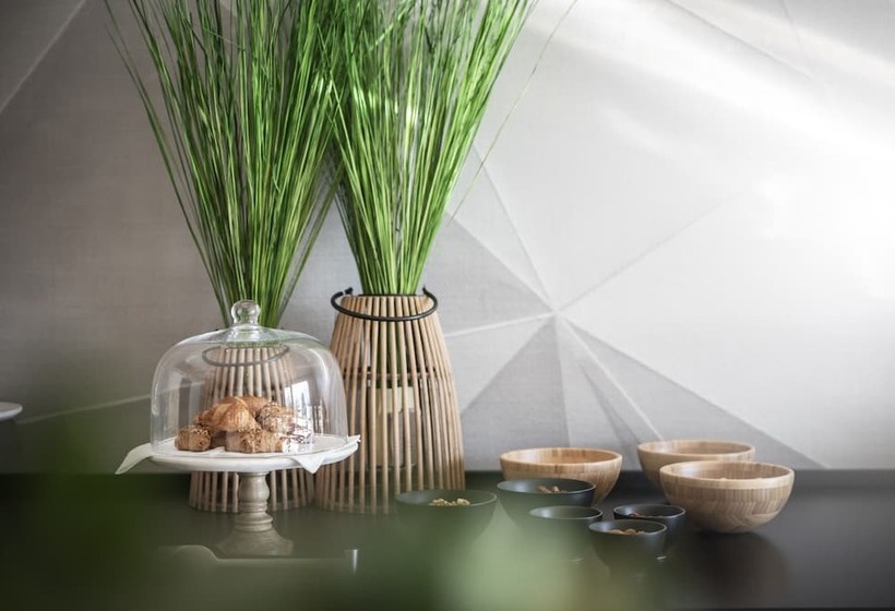 هتل Be Place Adult Friendly