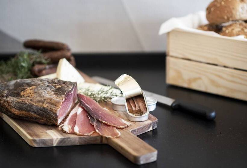 هتل Be Place Adult Friendly