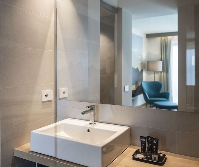 هتل Be Place Adult Friendly