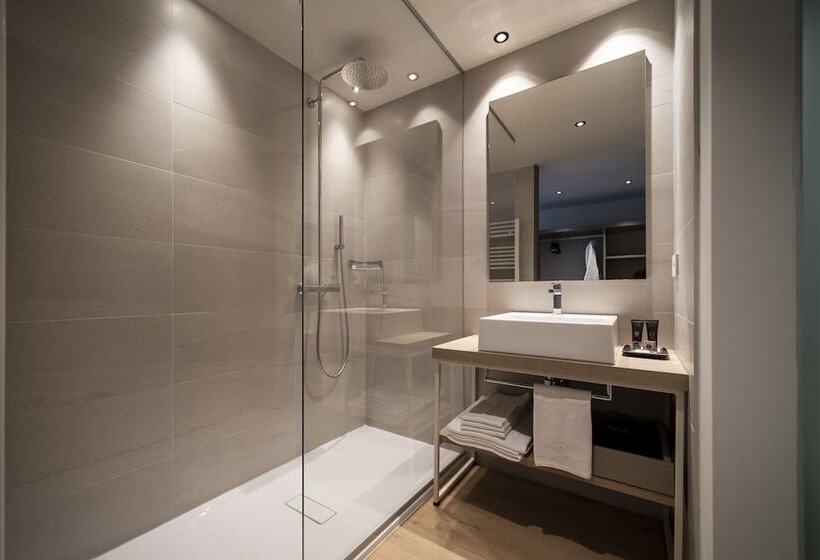 هتل Be Place Adult Friendly