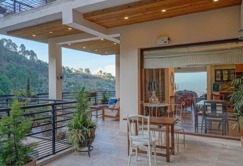 Hotel Boho Heights Kasauli