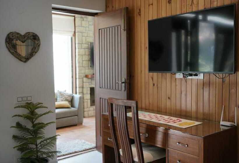 Hotel Boho Heights Kasauli