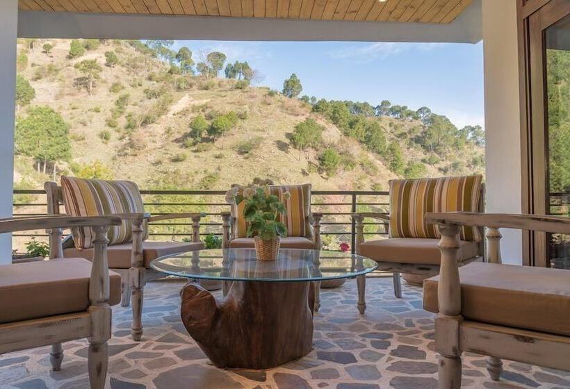 Hotel Boho Heights Kasauli