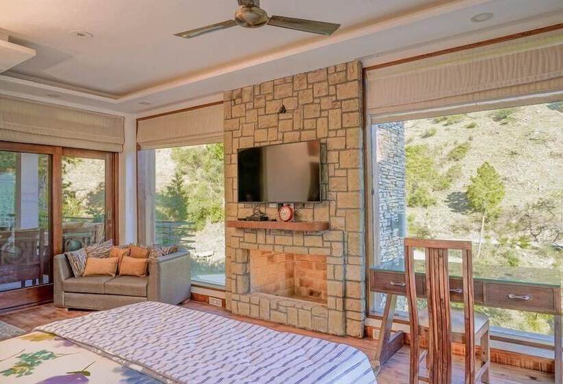 Hotel Boho Heights Kasauli