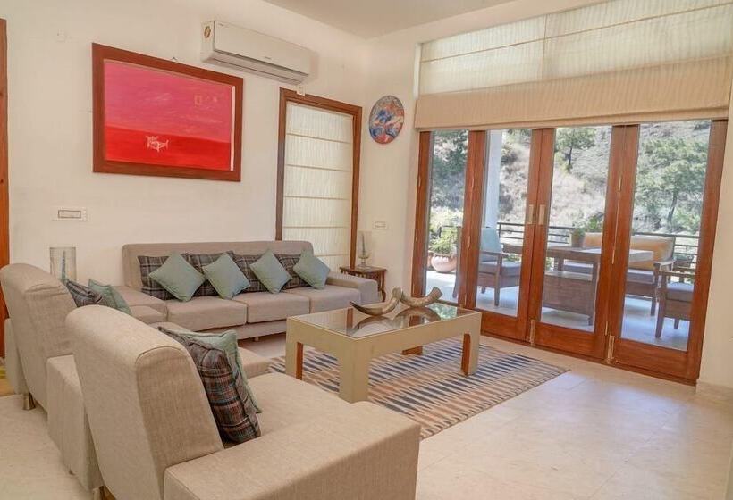 Hotel Boho Heights Kasauli