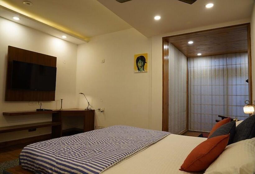 Hotel Boho Heights Kasauli