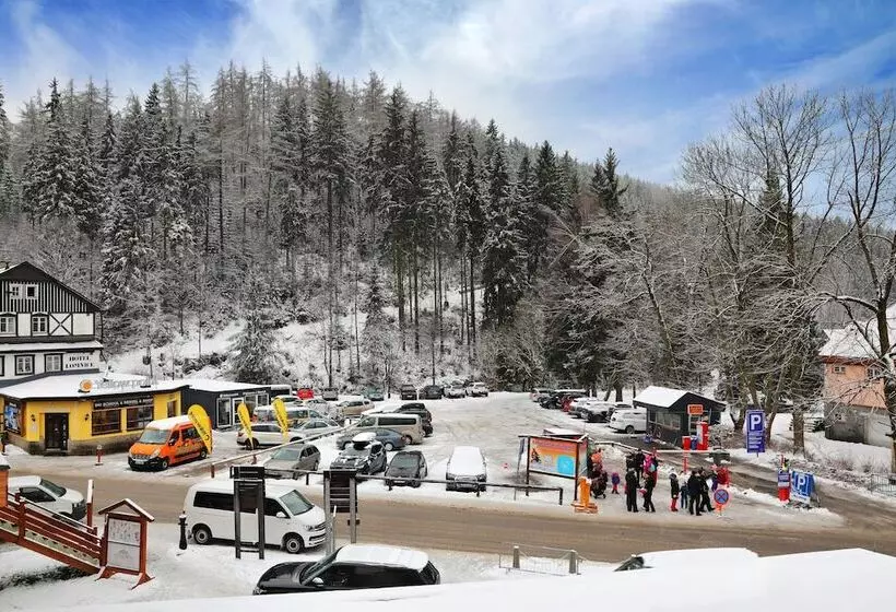 ホテル Central 1920