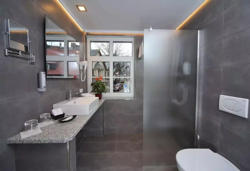 ホテル Central 1920