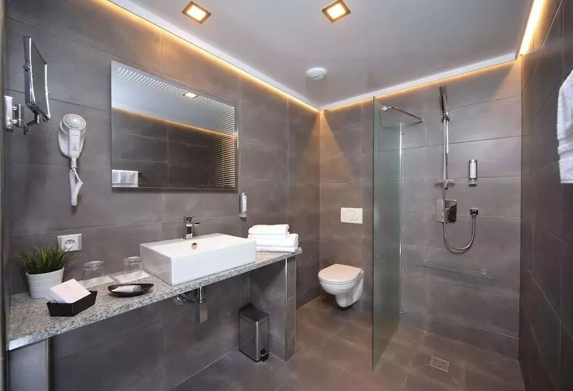 ホテル Central 1920